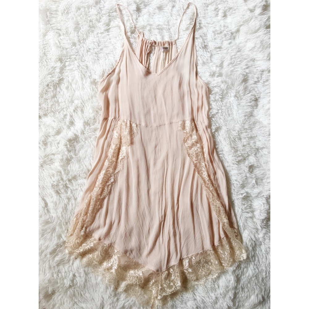 Free People Eyelash Slip! Pale Pink color, size S